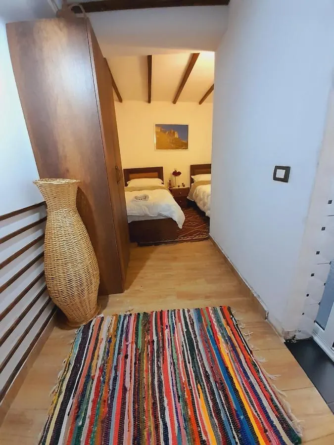 Guest House Maria - Berat Castle 0*,