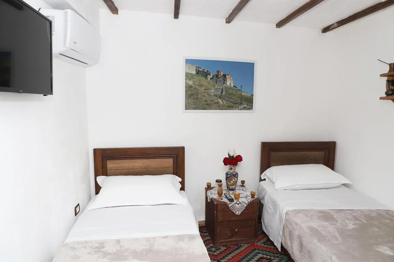 Guest House Maria - Berat Castle Albanië